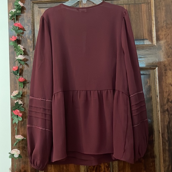 Express Wine Red boho tie long sleeve top - Picture 4 of 4